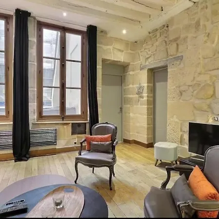 Crystal View Iii - - Parking - Wi-fi Free Apartment