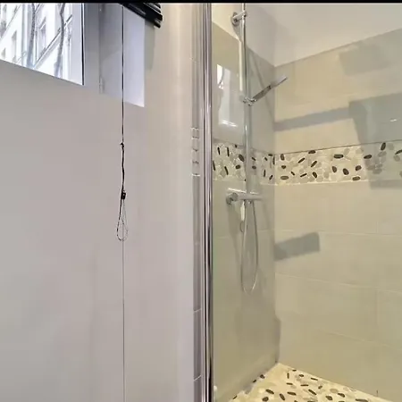 Apartment Crystal View Iii - - Parking - Wi-fi Free